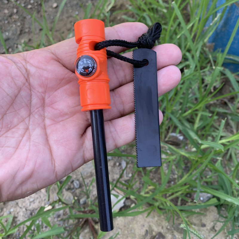 Multifunctional Long Tactical  - Magnesium Fire Starter avis et prix