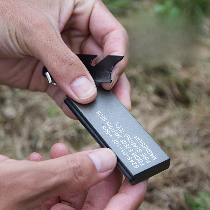 Waterproof Magnesium Flint & S - Fire Starting Kit avis et prix